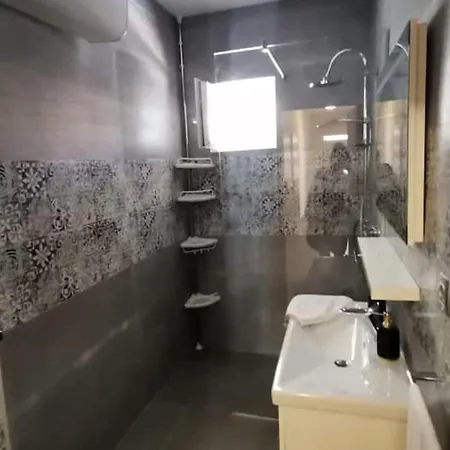 Apartament Quiet Family-friendly Trogir